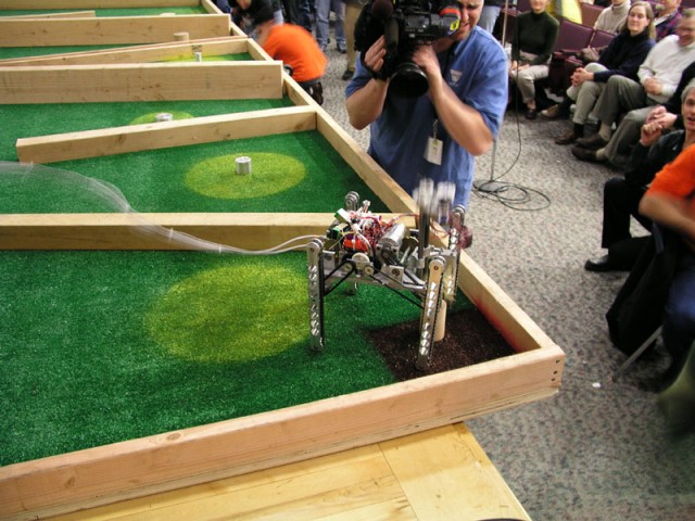 J-Walker delivering the first mine at the OSU contest.