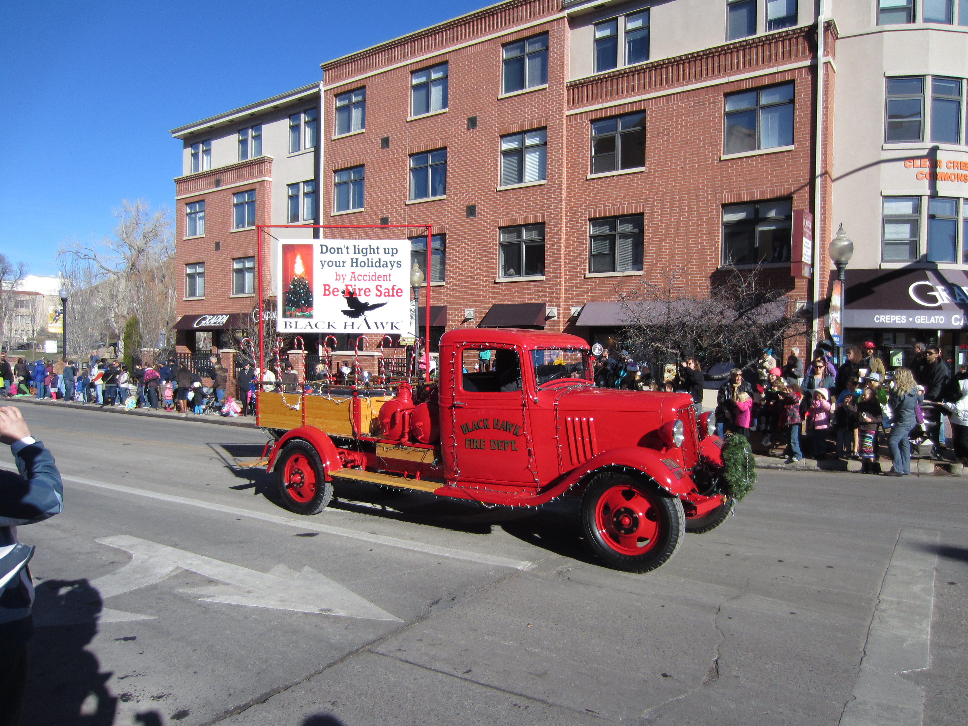 Olde Golden Christmas Parade Not Your Average Engineer