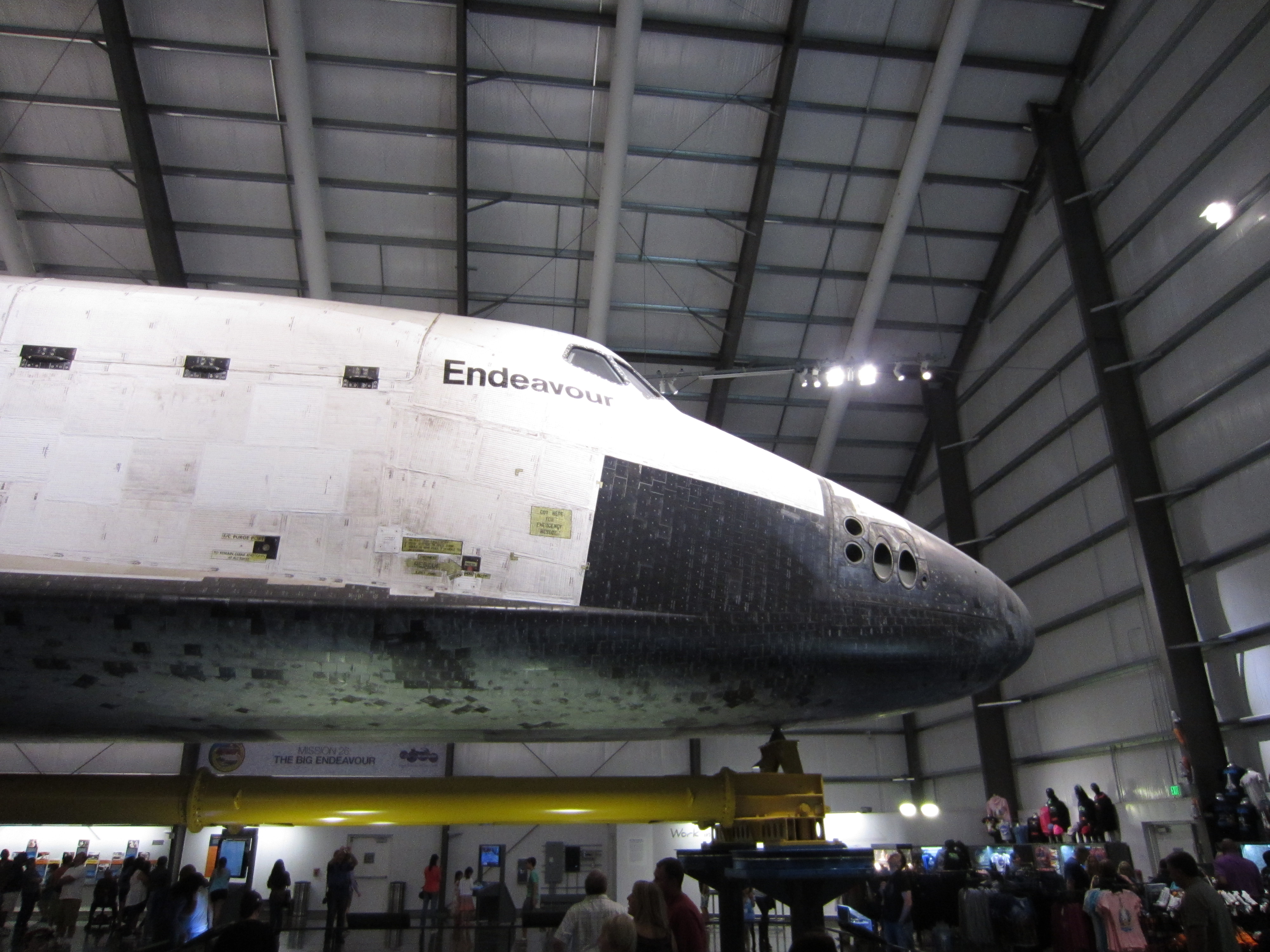 endeavour space shuttle thrusters